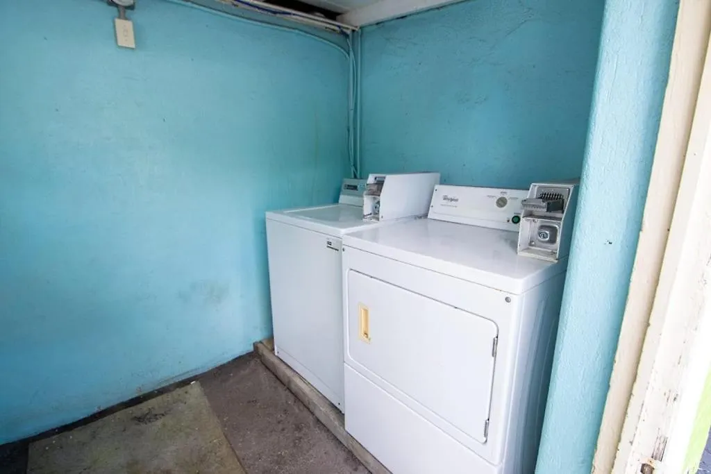Beach Side Studio With Pool And Parking Apartment Clearwater 0*,  United States